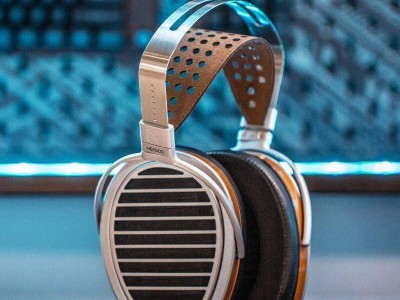 科技與藝術的完美交融：HIFIMAN HE1000 V2耳機開啟聲學新境界