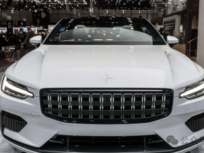 吉利“朱雀”車標驚艷亮相！海外熱銷引關注，國產車開啟高端新征程