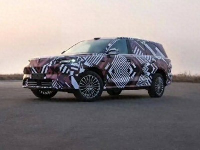 長城歸元平臺旗艦SUV亮相,超5.3米車身配后輪轉(zhuǎn)向,45萬起售挑戰(zhàn)高端市場