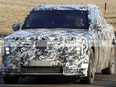 勞斯萊斯全新純電SUV諜照流出,定位大型SUV,預計2026年震撼登場
