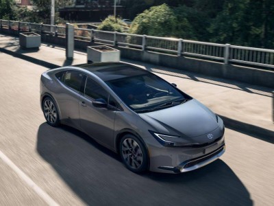 豐田加碼混動賽道:2028年產(chǎn)量劍指670萬,多家車企布局混動市場