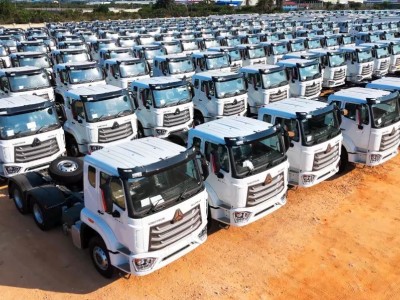 1.6萬輛！中國重汽1月重卡出口再創(chuàng)新高