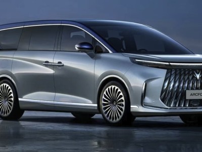 北汽極狐首款高端MPV命名將于近期公布