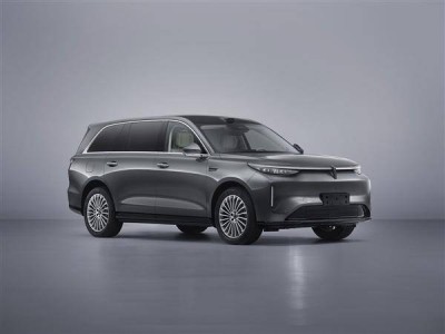 長城魏牌V9X實車登場:全尺寸六座SUV,智能化與性能雙在線