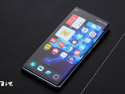 7英寸巨屏手機或迎新動態!兩家廠商正在評估,未來市場值得期待