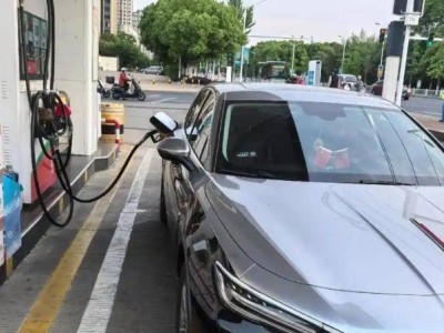 20萬元級燃油車市場:經典車型領跑,合資品牌主導下的多元競爭格局