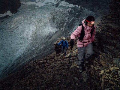 ARC'TERYX始祖鳥2026全新Beta SV硬殼登場，為高山徒步筑牢專業(yè)防護屏障