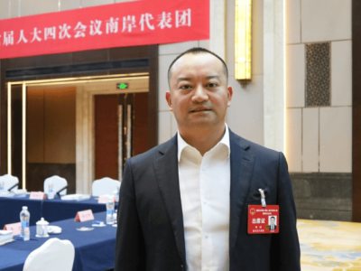 重慶兩會聚焦：科大訊飛婁超“帶貨”AI，賦能教育醫療文旅新體驗