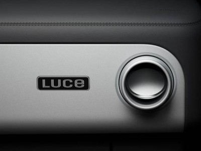 法拉利Luce純電跑車來襲:內飾精妙設計搭配超強動力性能