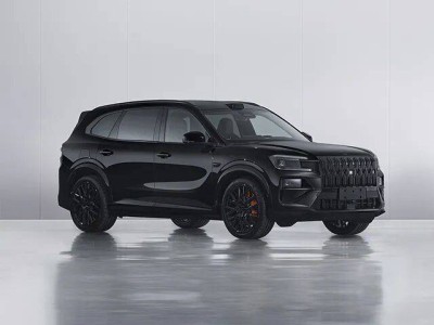 極氪8X全黑性能版來襲!三電機(jī)1400馬力,能否成50萬級SUV新寵?