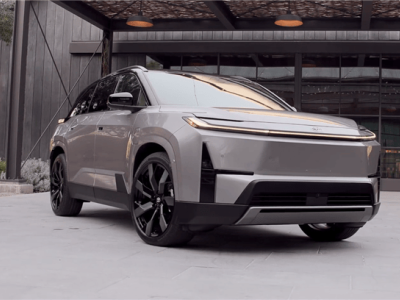 美國純電市場遇冷,豐田逆流而上推純電漢蘭達,續航最長超500公里