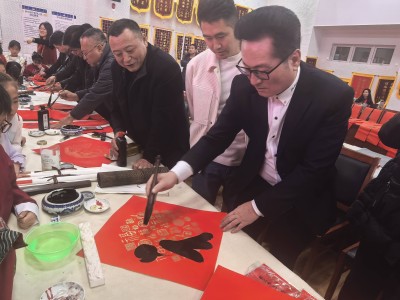 新春筆墨情韻長 劉士來書法亮相“藝術名家賀新春” 共賀佳節添華光