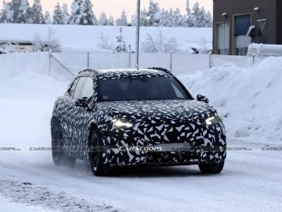 奔馳AMG GT SUV量產版諜照曝光!三電機加持,性能續航表現亮眼