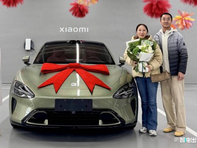 初代小米SU7停產交出亮眼成績單，新SU7到店4月上市，你期待嗎？