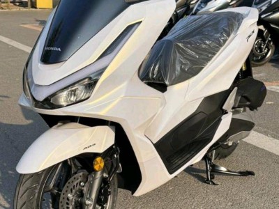 本田PCX160:配置雖“保守”,卻是不少通勤族的“務實摯愛”