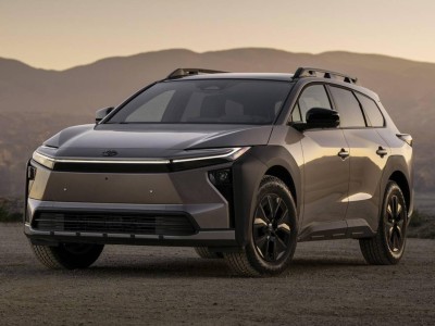 豐田2026款bZ Woodland電動SUV亮相：續(xù)航加速雙優(yōu)，配置豐富起售價親民