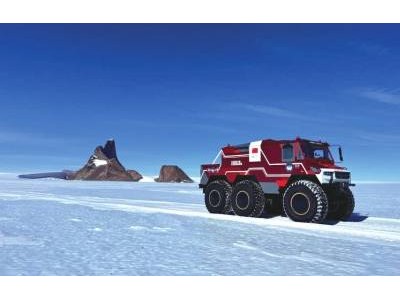 疾馳冰原!國產(chǎn)“雪豹”南極萬公里測試圓滿收官 填補(bǔ)裝備空白