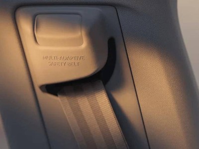 沃爾沃推出多重自適應(yīng)安全帶：智能調(diào)節(jié)預(yù)緊力，降低碰撞傷害風(fēng)險(xiǎn)