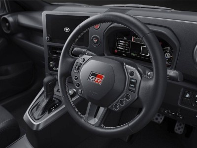 2026款GR雅力士海外煥新登場：操控升級舒適進階，小鋼炮再添魅力