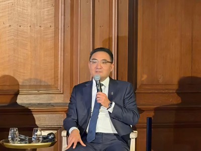 2026大地憲章圓桌會議舉行 賽力斯康波：以生態協同共促全球汽車可持續發展