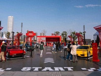 上海春日汽車文化盛宴:古董車穿梭熱門地標,共繪流動風景線