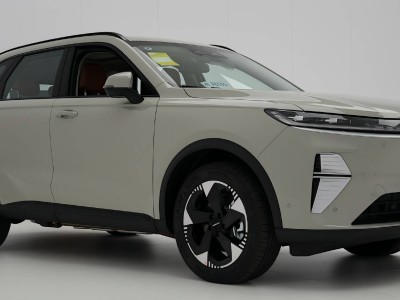 新能源SUV市場激戰正酣，哈弗梟龍與吉利銀河L7誰才是更優之選？