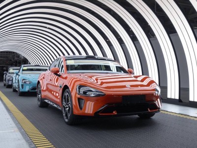 小米SU7謝幕：以38.1萬輛交付書寫傳奇，新一代SU7如何續寫新篇？