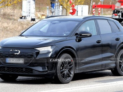 新款?yuàn)W迪Q4 e-tron實(shí)車曝光 外觀微調(diào)內(nèi)飾升級(jí) 動(dòng)力系統(tǒng)懸念待揭
