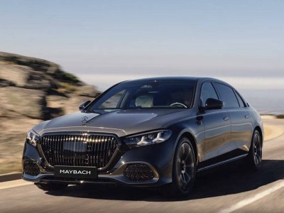 新一代邁巴赫S級轎車中國首秀，李德思履新后首度公開亮相