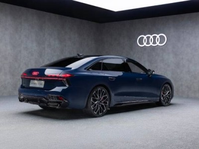 全新奧迪A6L煥新登場,以智能燈光與5屏聯(lián)動重塑豪華出行新體驗