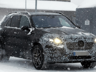 2027款梅賽德斯-AMG GLE 53諜照來襲，高性能豪華SUV再添新期待！