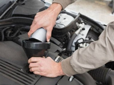 老油車10萬公里不是終點！換這4個配件用心養護，繼續陪你穩穩前行