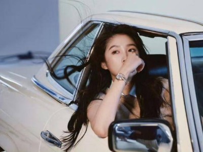 關曉彤提33萬奧迪Q3引熱議！不炫富接地氣，低調作風獲網友盛贊