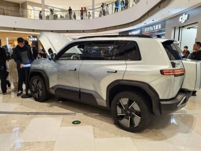 方程豹鈦3閃充版南京登場(chǎng)，800V閃充加持，15萬(wàn)級(jí)市場(chǎng)新勢(shì)力來(lái)襲