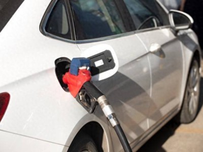 加油別盲目跟風！選對適配油標號，讓發(fā)動機安靜又動力滿滿