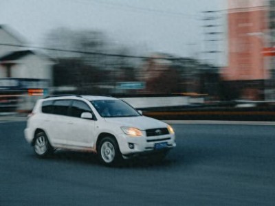 發(fā)動機異響別緊張！老司機經(jīng)驗分享，簡單自查避免花冤枉錢