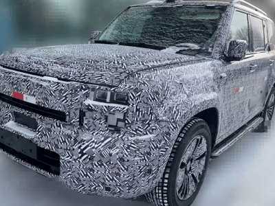 哈弗全新旗艦SUV諜照來襲！硬派造型+Hi4-T動力，網友期待親民定價