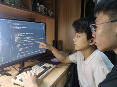 杭電“碼上前端”春令營:學長學姐引領,開啟AI賦能前端開發新征程