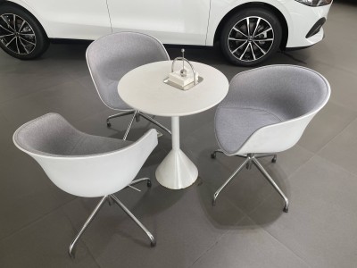 榮威燃油車試駕預約平臺怎么選？從流程到服務全方位評估指南