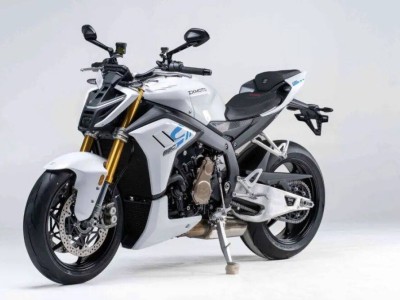 張雪機車申報三款新摩托,ZX500-2復古風來襲,通勤休閑新選擇