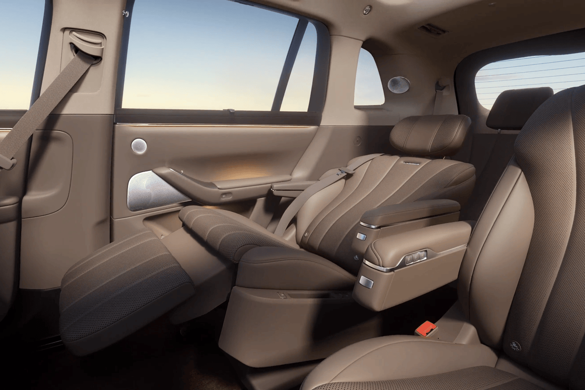 奧迪E7X內飾設計